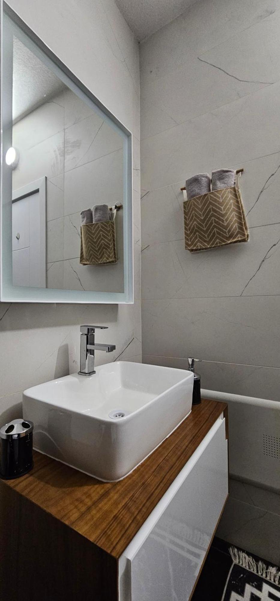 Value Living Apartment Ferizaj Exterior photo