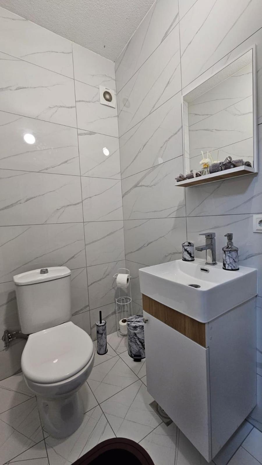 Value Living Apartment Ferizaj Exterior photo